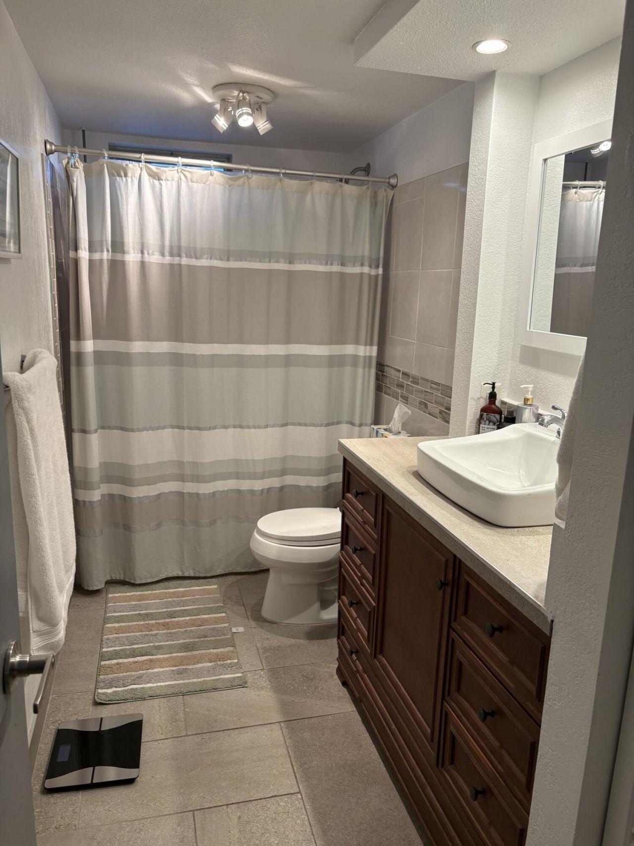 330 NE 26th, Unit Apt 108, Boynton Beach, FL 33435 Photo