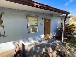 2007 Beautiful Avenue, West Palm Beach, FL 33407 Photo