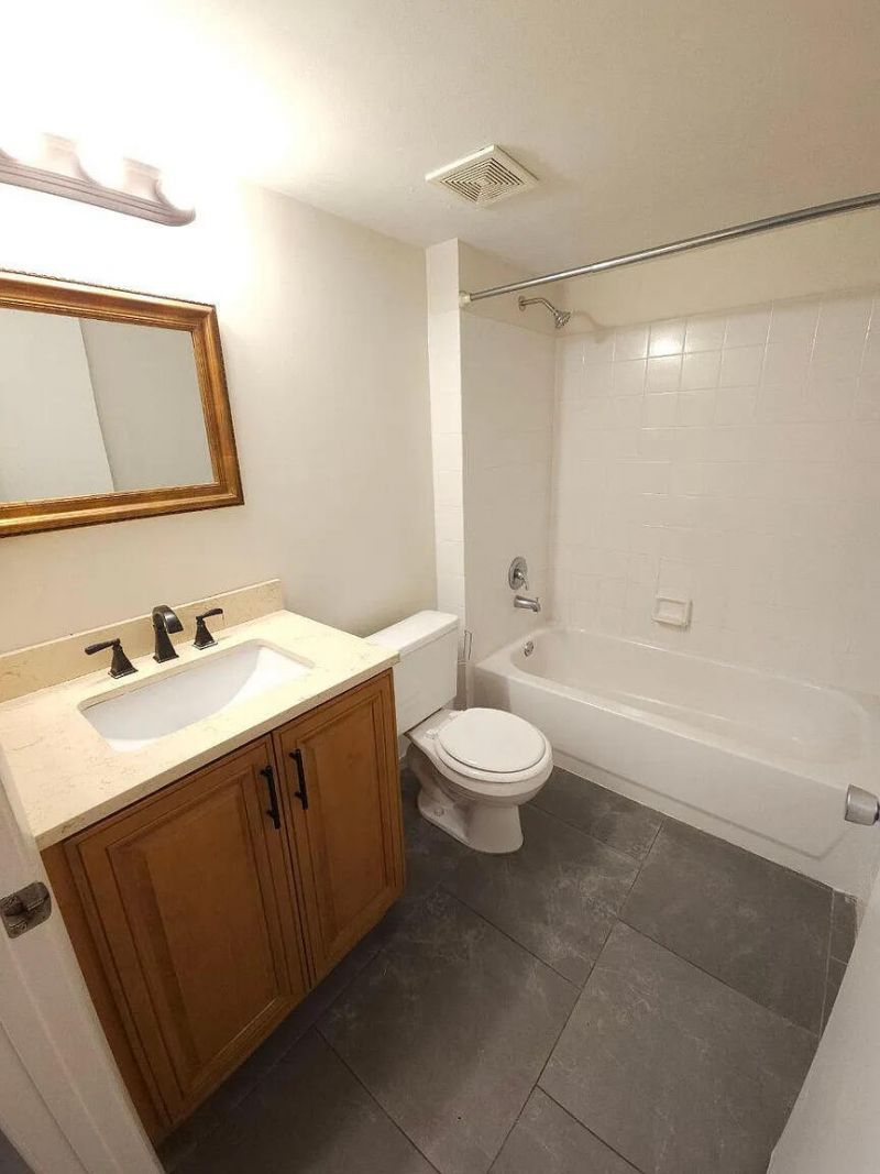 751 N Pine Island Road, Unit 205, Plantation, FL 33324 Photo