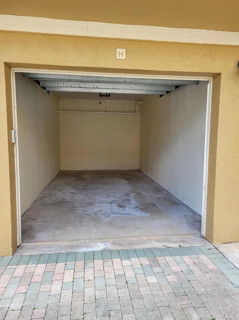 751 N Pine Island Road, Unit 205, Plantation, FL 33324 Photo