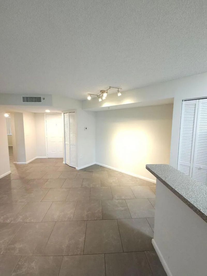 751 N Pine Island Road, Unit 205, Plantation, FL 33324 Photo