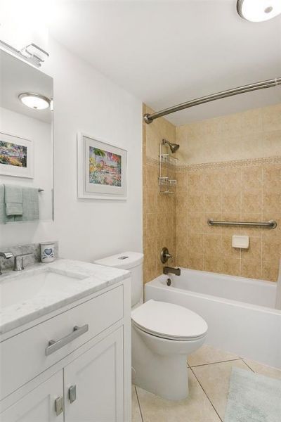 2895 NE 32nd Street, Unit 102, Fort Lauderdale, FL 33306 Photo