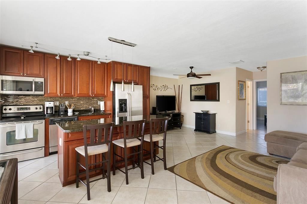 2895 NE 32nd Street, Unit 102, Fort Lauderdale, FL 33306 Photo