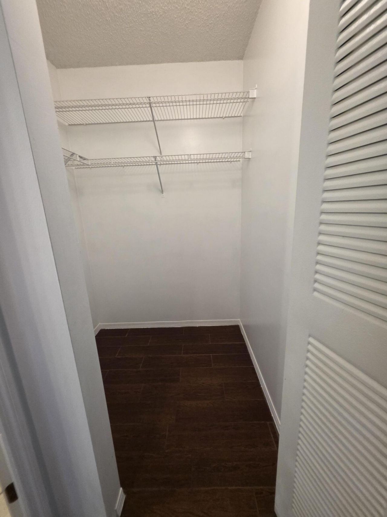 4175 N Haverhill Road, Unit 907, West Palm Beach, FL 33417 Photo