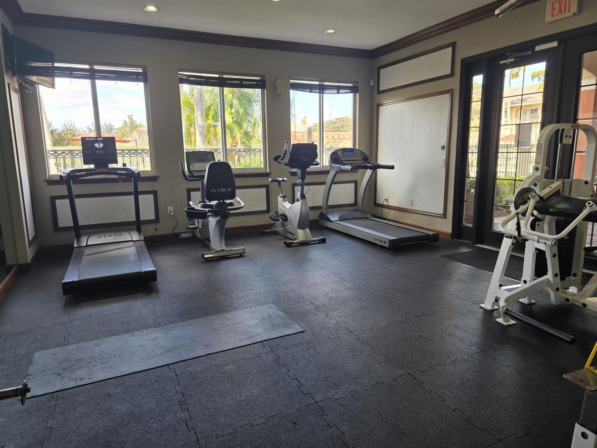 4175 N Haverhill Road, Unit 907, West Palm Beach, FL 33417 Photo