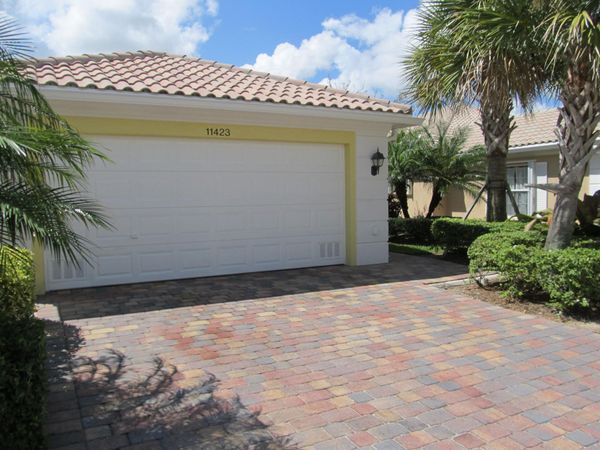 11423 SW Pembroke Drive, Port Saint Lucie, FL 34987