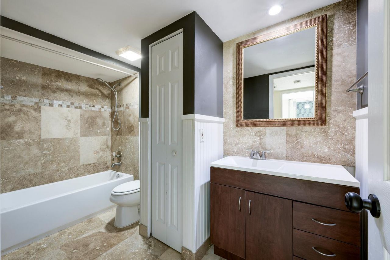 319 3rd Court, Palm Beach Gardens, FL 33410 Photo