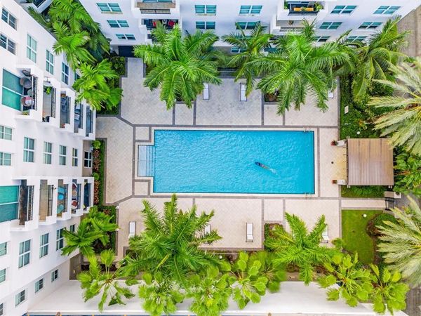 2421 NE 65th Street, Unit 309, Fort Lauderdale, FL 33308