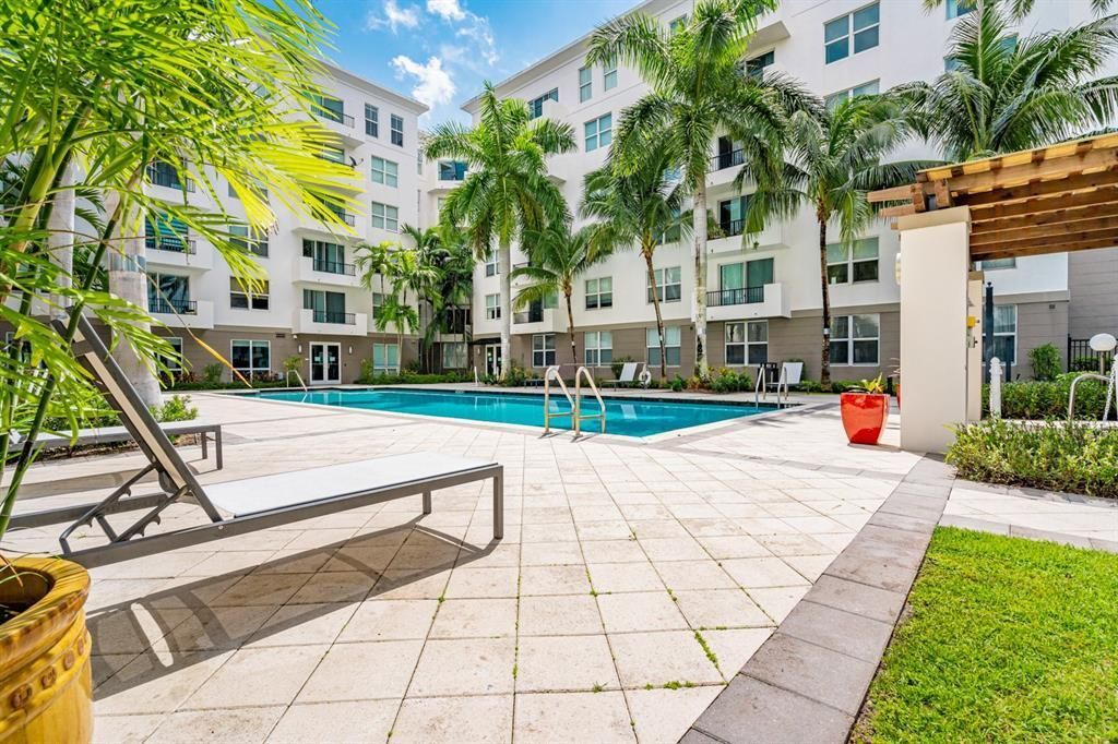 2421 NE 65th Street, Unit 309, Fort Lauderdale, FL 33308 Photo