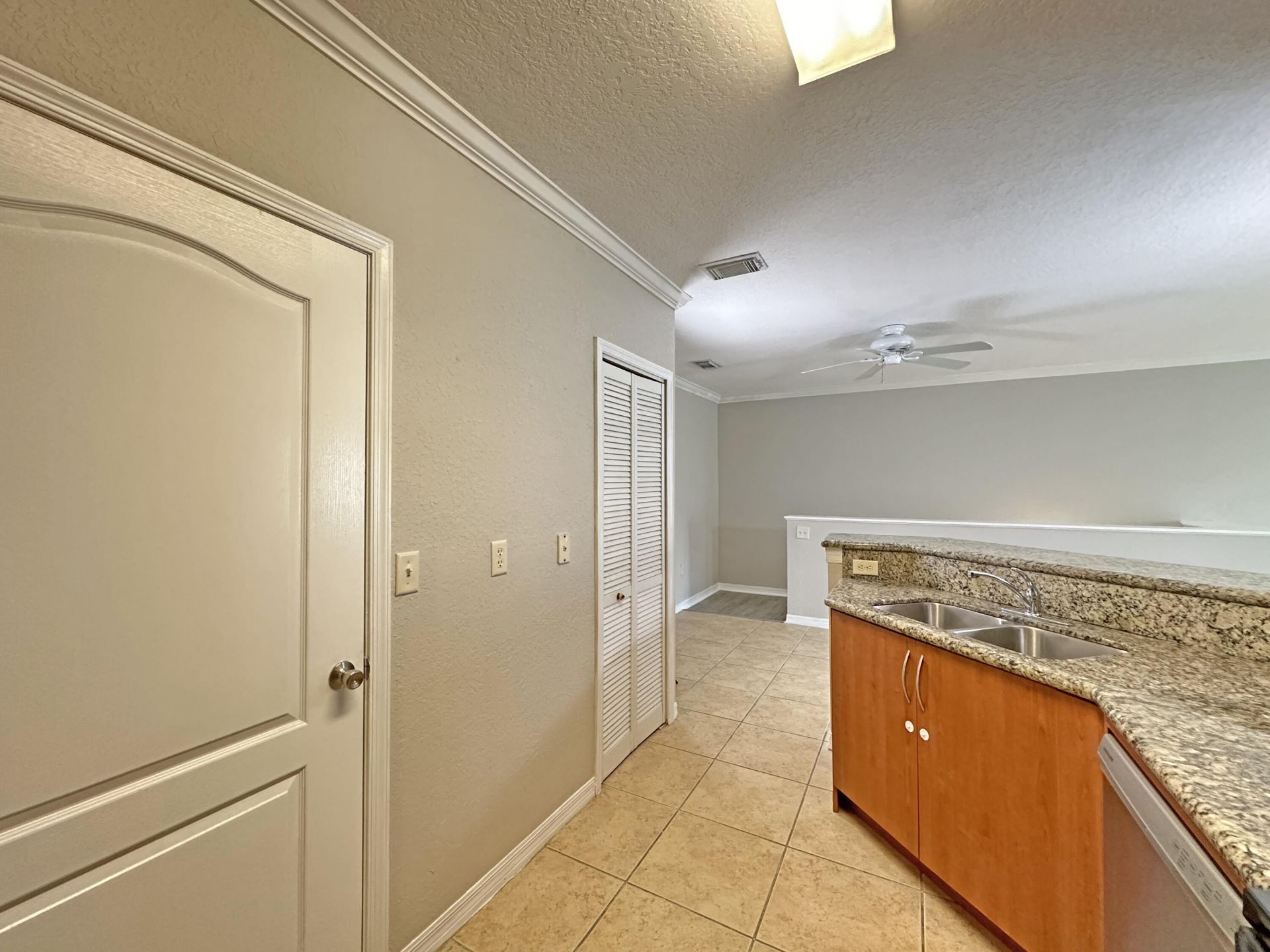 140 SW Peacock Sw, Unit 21-204, Port Saint Lucie, FL 34986 Photo