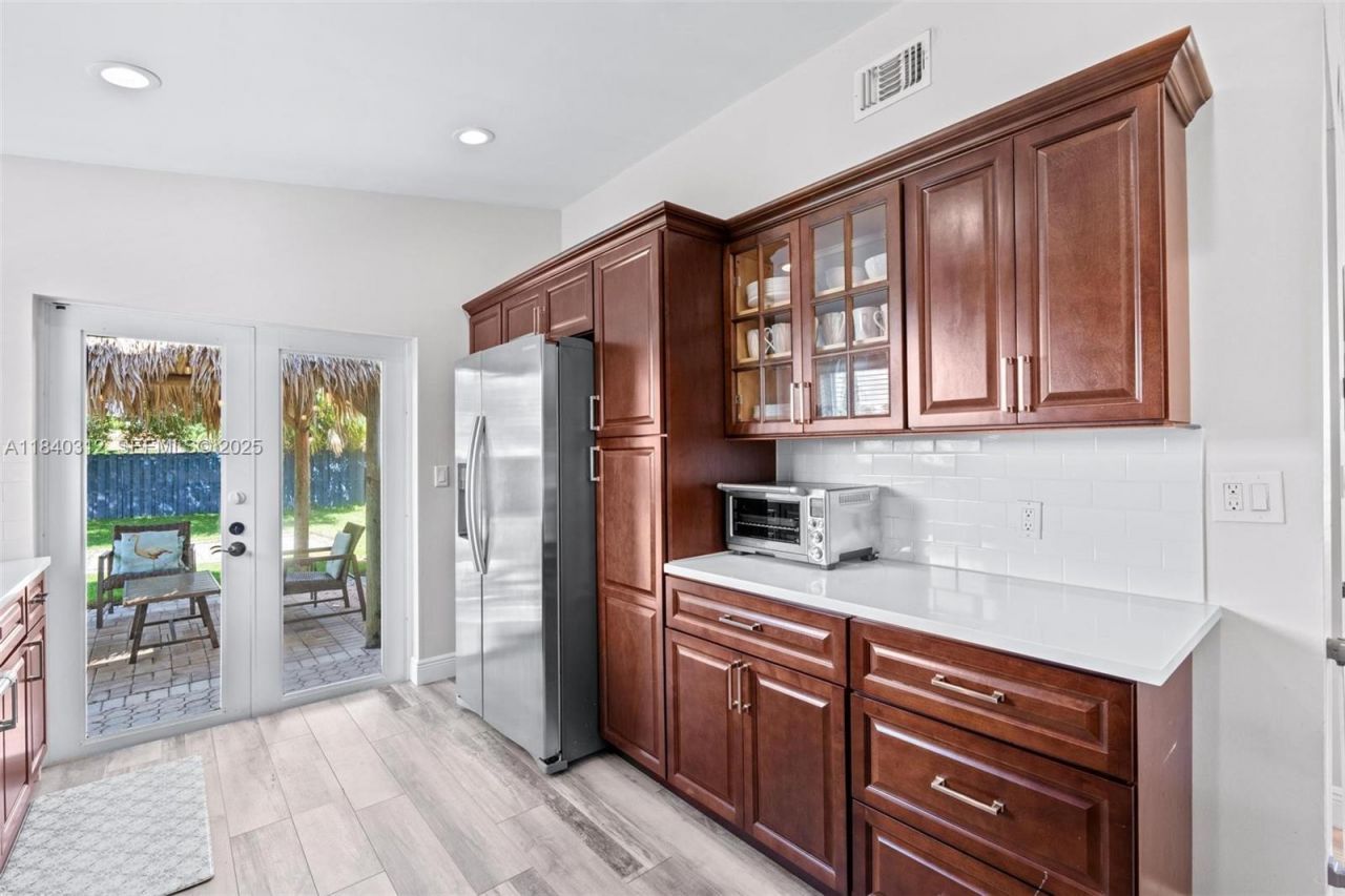 535 Radford Terrace, Davie, FL 33325 Photo