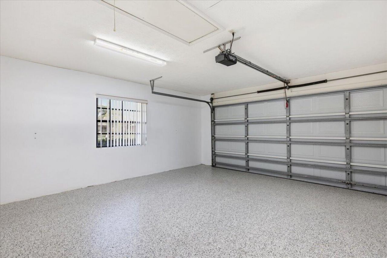 1902 SE Gaskins Circle, Port Saint Lucie, FL 34952 Photo