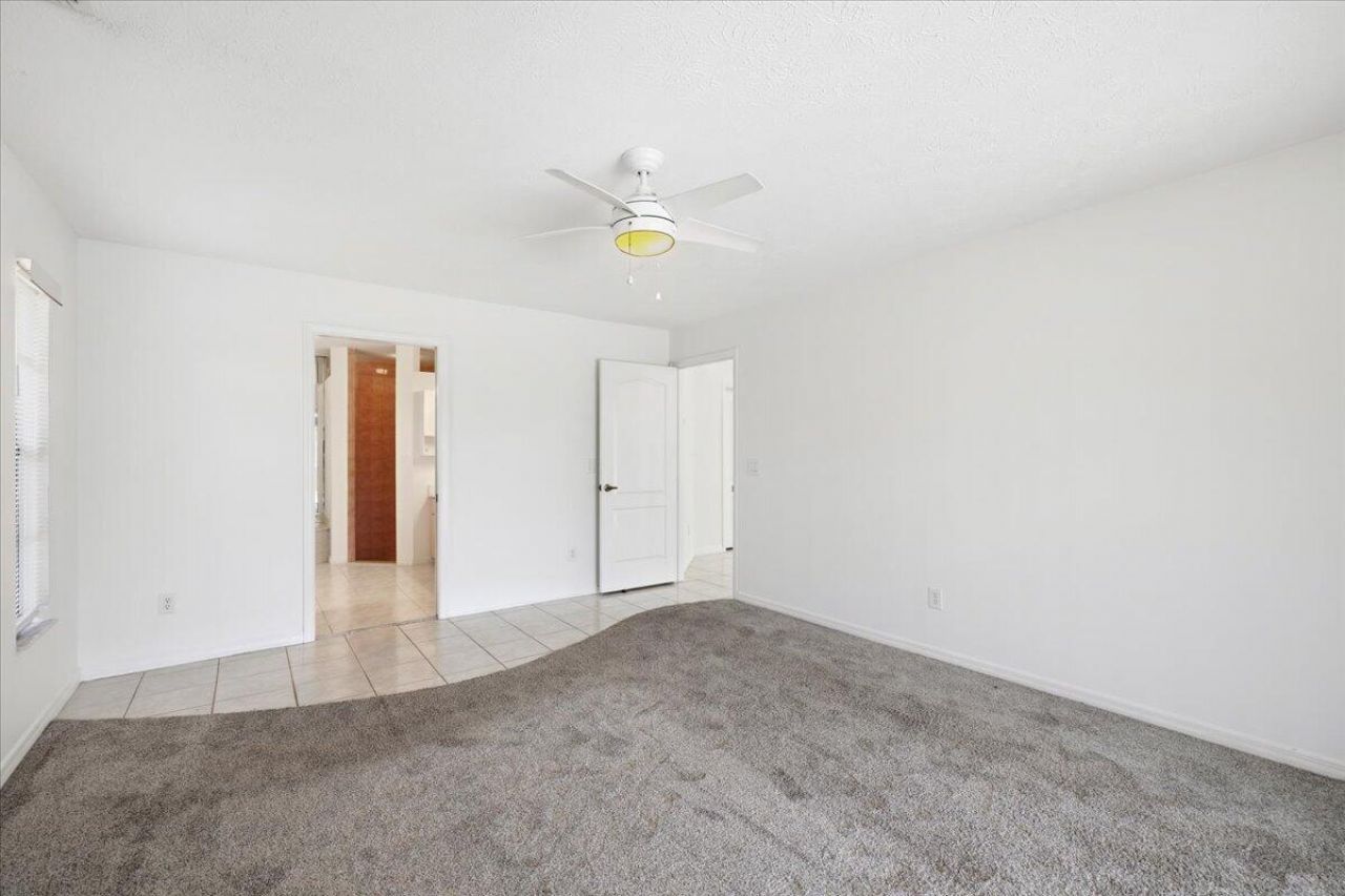 1902 SE Gaskins Circle, Port Saint Lucie, FL 34952 Photo