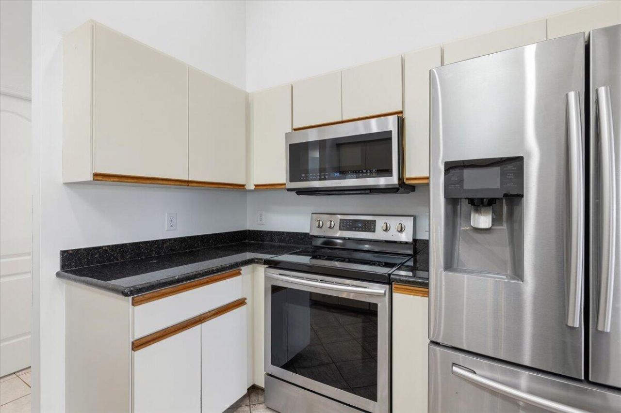 1902 SE Gaskins Circle, Port Saint Lucie, FL 34952 Photo