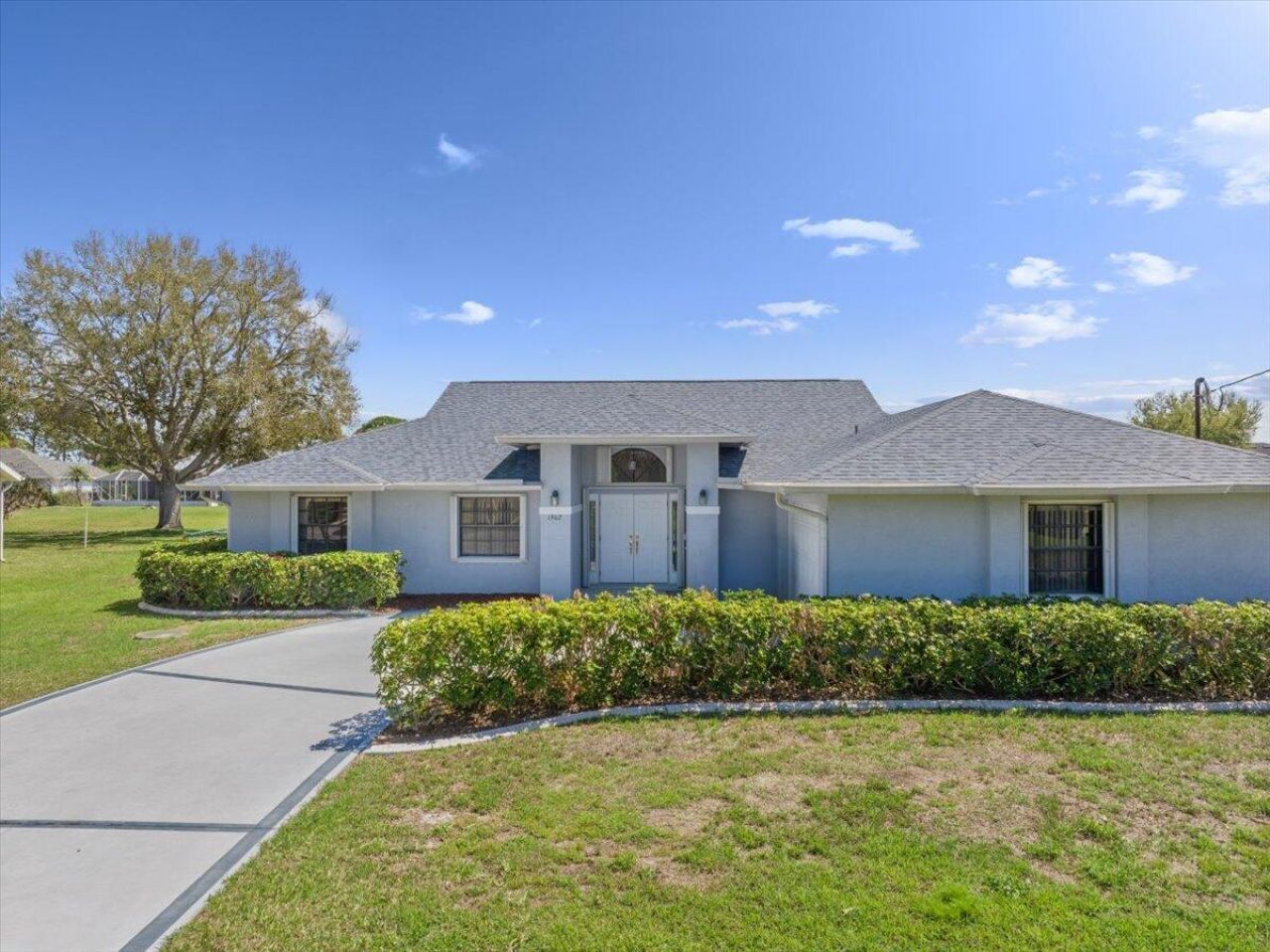 1902 SE Gaskins Circle, Port Saint Lucie, FL 34952 Photo