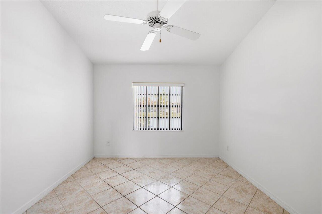 1902 SE Gaskins Circle, Port Saint Lucie, FL 34952 Photo