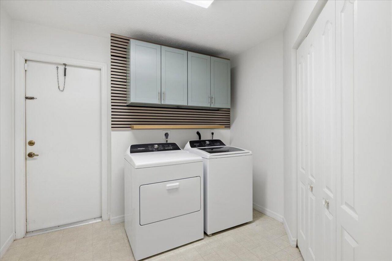 1902 SE Gaskins Circle, Port Saint Lucie, FL 34952 Photo