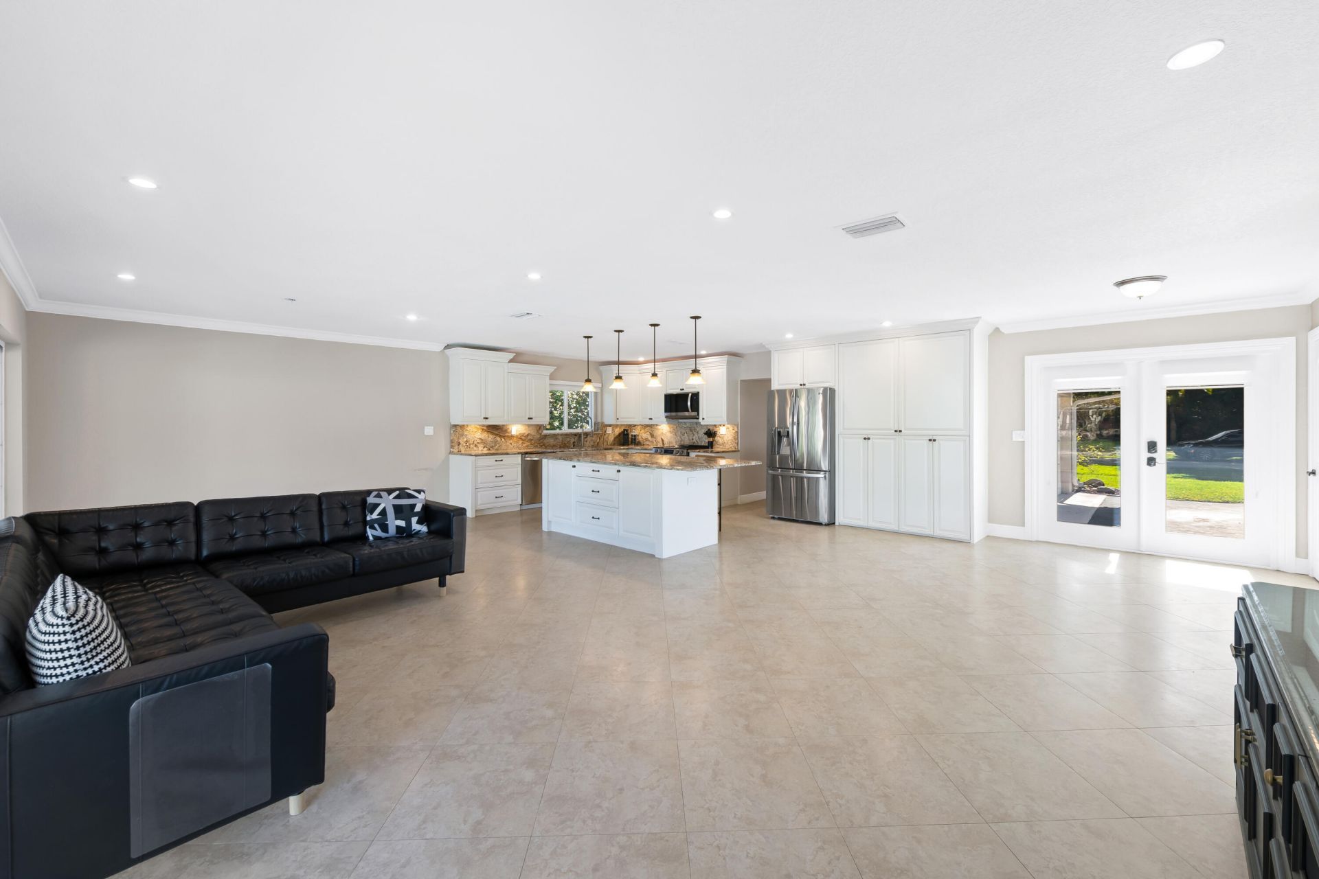 1120 Renmar Drive, Plantation, FL 33317 Photo