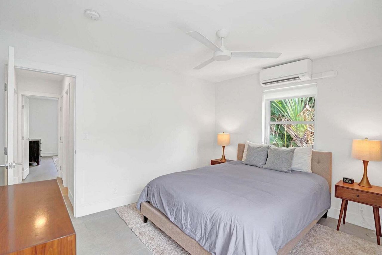 625 NE 13th Avenue, Unit 03, Fort Lauderdale, FL 33304 Photo