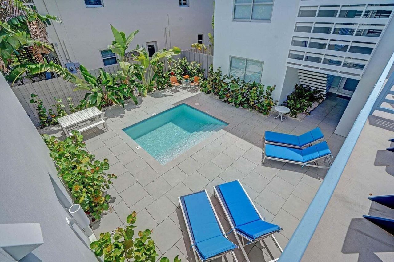 625 NE 13th Avenue, Unit 03, Fort Lauderdale, FL 33304 Photo