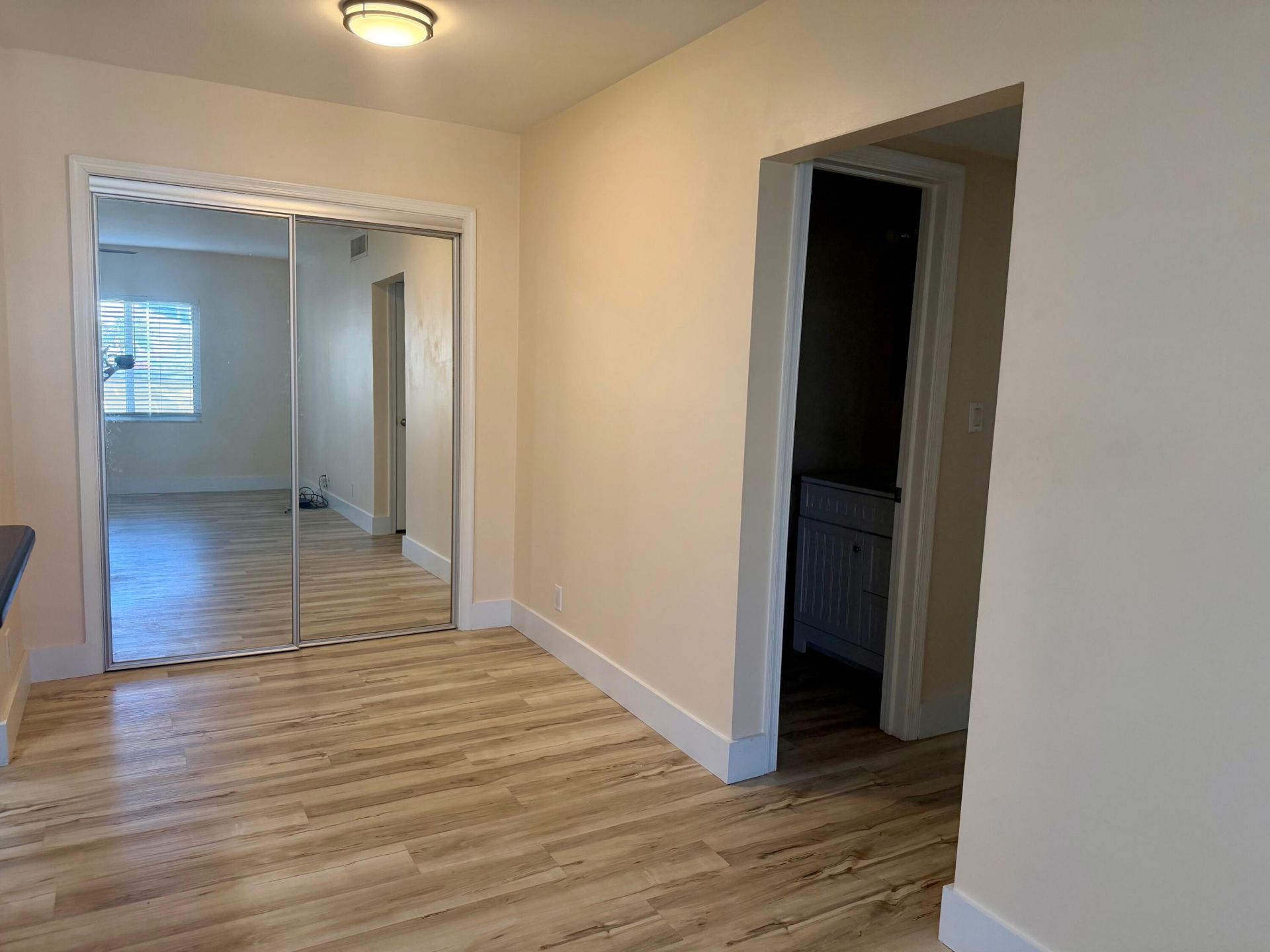 2230 NE 56th Place, Unit 209, Fort Lauderdale, FL 33308 Photo