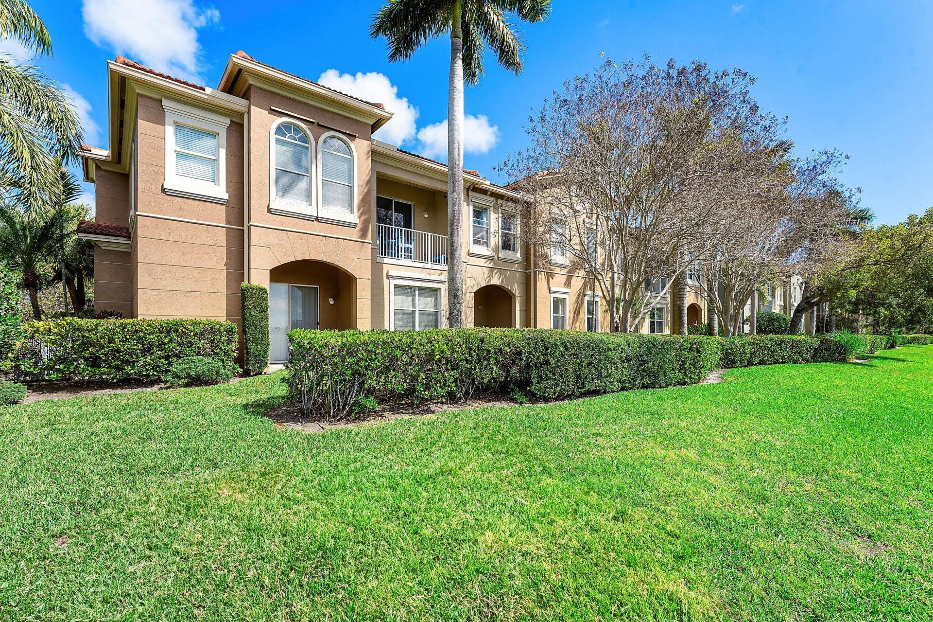 4931 Bonsai Circle, Unit 201, Palm Beach Gardens, FL 33418 Photo