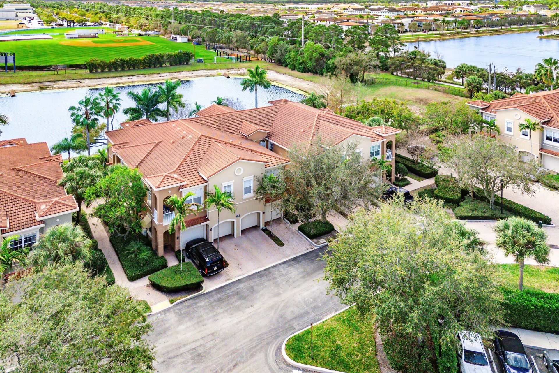 4931 Bonsai Circle, Unit 201, Palm Beach Gardens, FL 33418 Photo