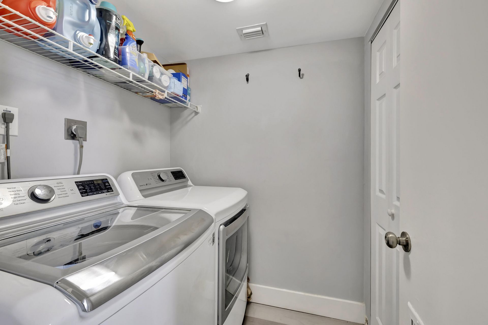 2200 S Cypress Bend Drive S, Unit 702, Pompano Beach, FL 33069 Photo