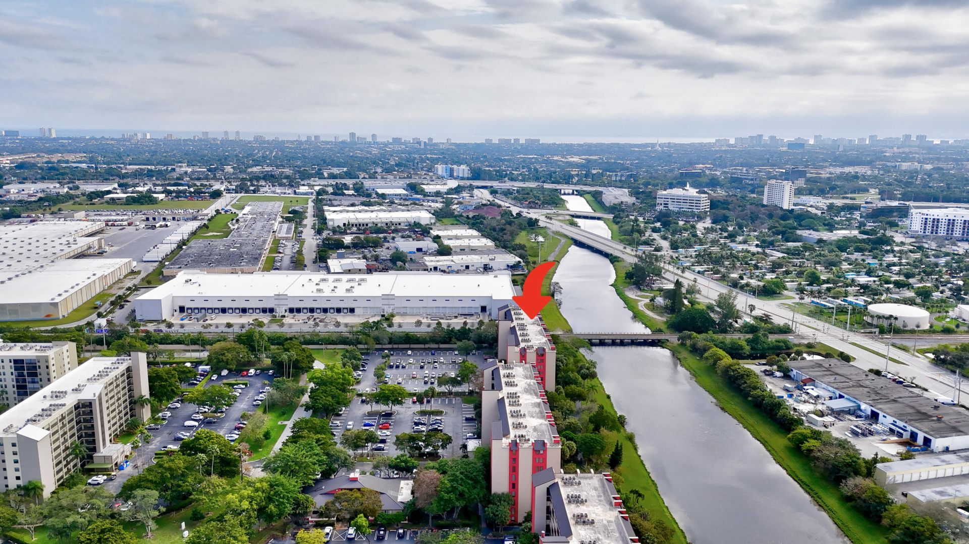 2200 S Cypress Bend Drive S, Unit 702, Pompano Beach, FL 33069 Photo