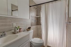 2500 NE 16th, Unit 1-2, Wilton Manors, FL 33305 Photo