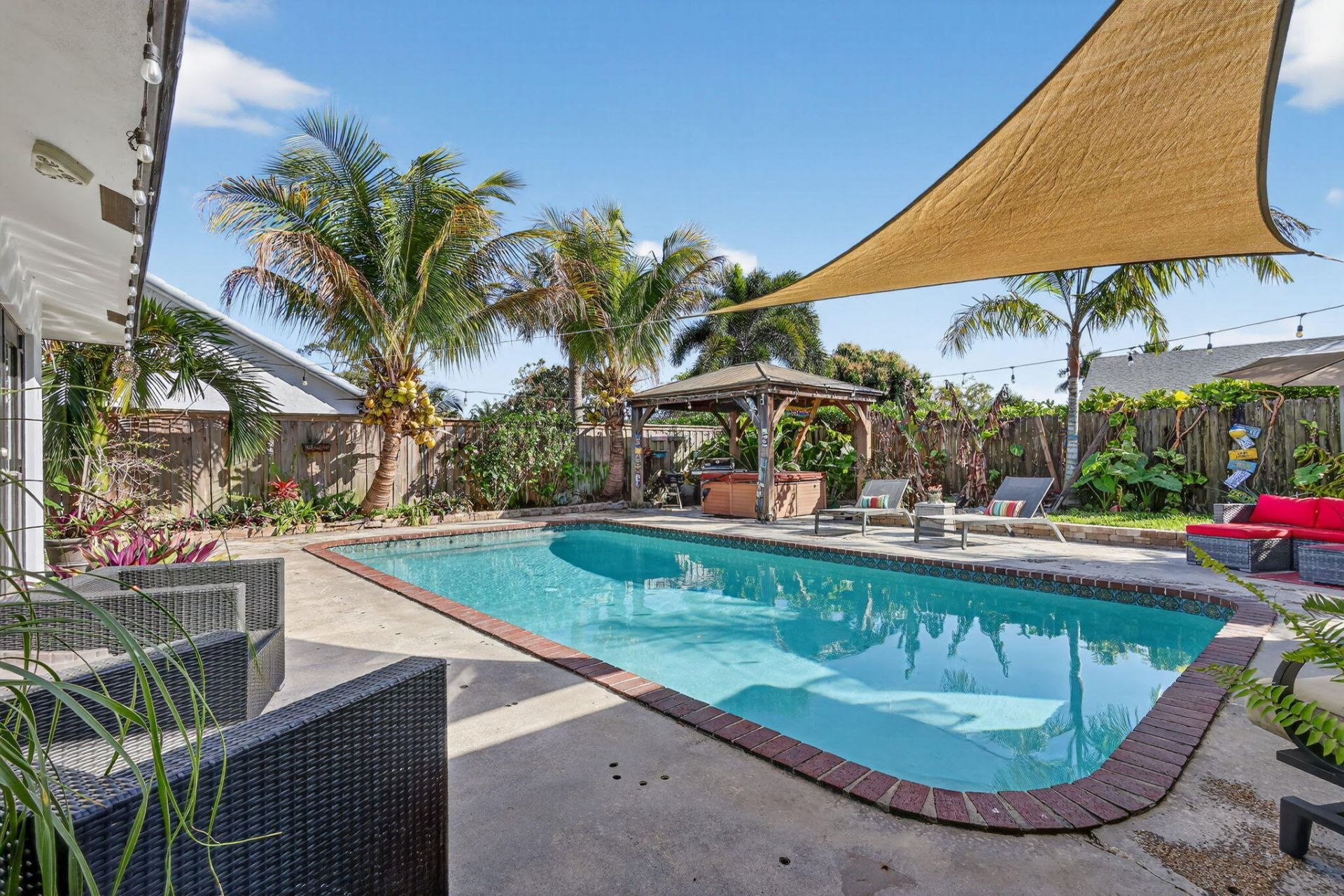 3876 NW 8th Street, Delray Beach, FL 33445 Photo