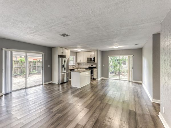 7971 NW 35th Court, Coral Springs, FL 33065