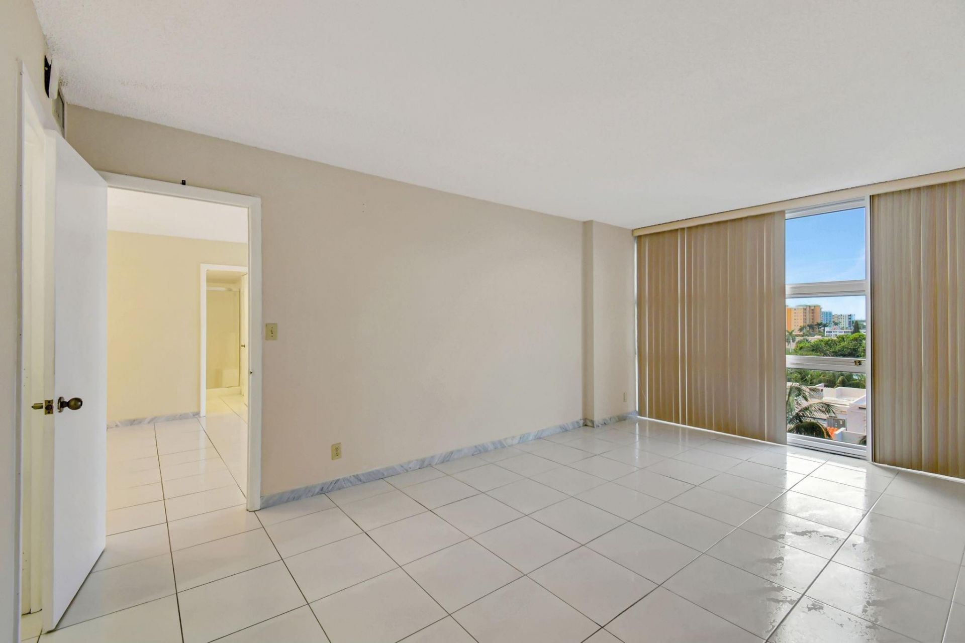 531 N Ocean Boulevard, Unit 805, Pompano Beach, FL 33062 Photo