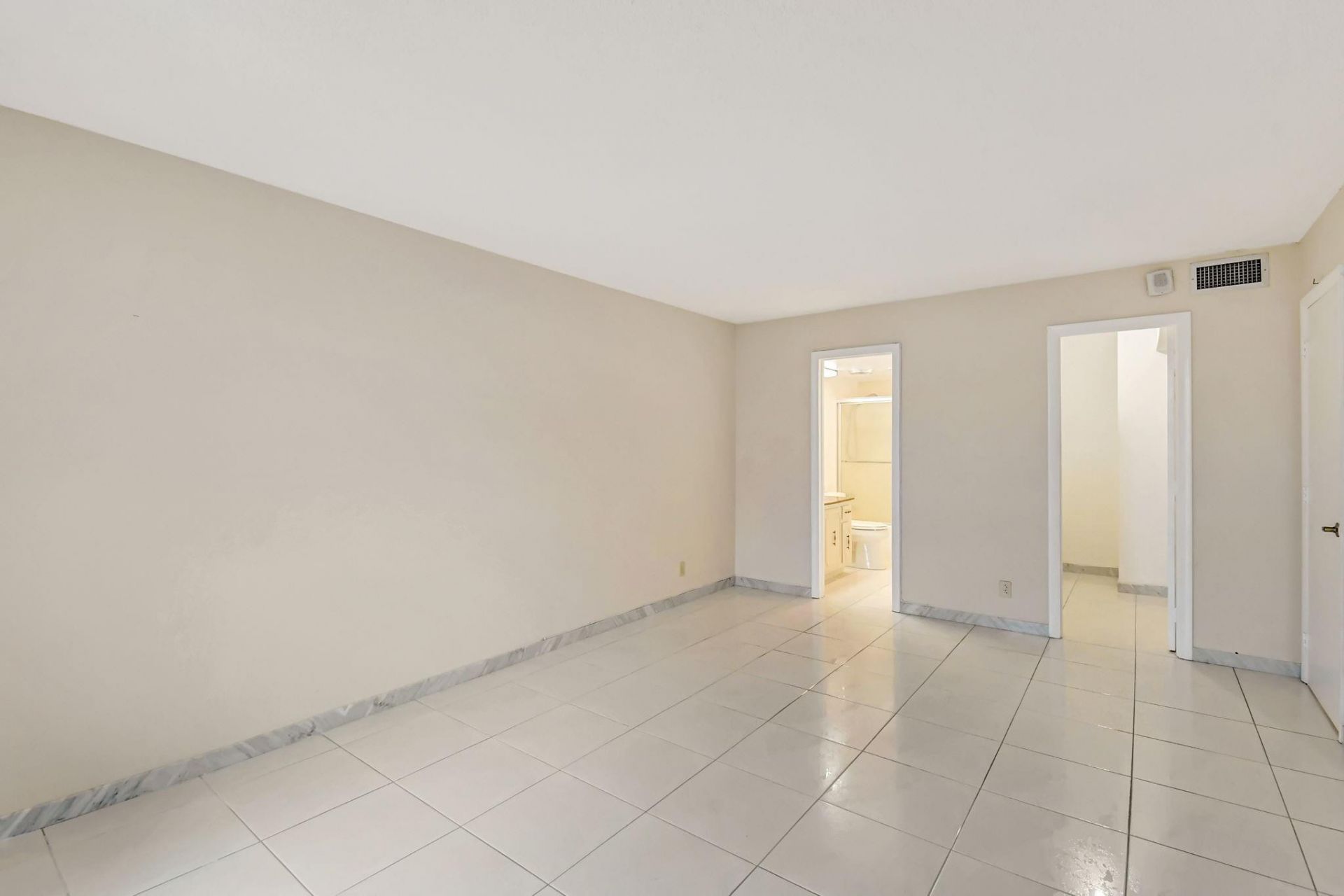 531 N Ocean Boulevard, Unit 805, Pompano Beach, FL 33062 Photo