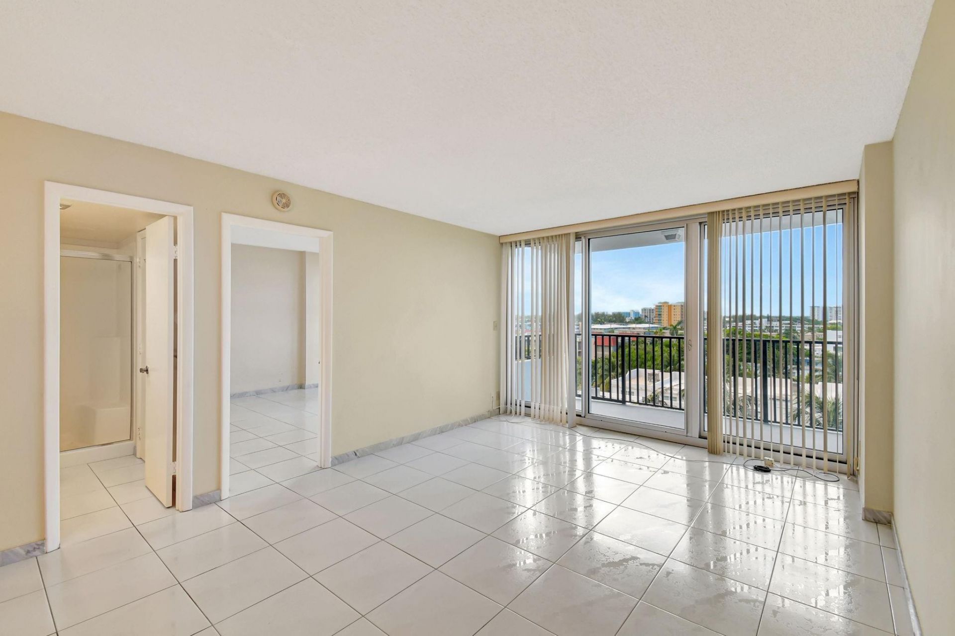 531 N Ocean Boulevard, Unit 805, Pompano Beach, FL 33062 Photo