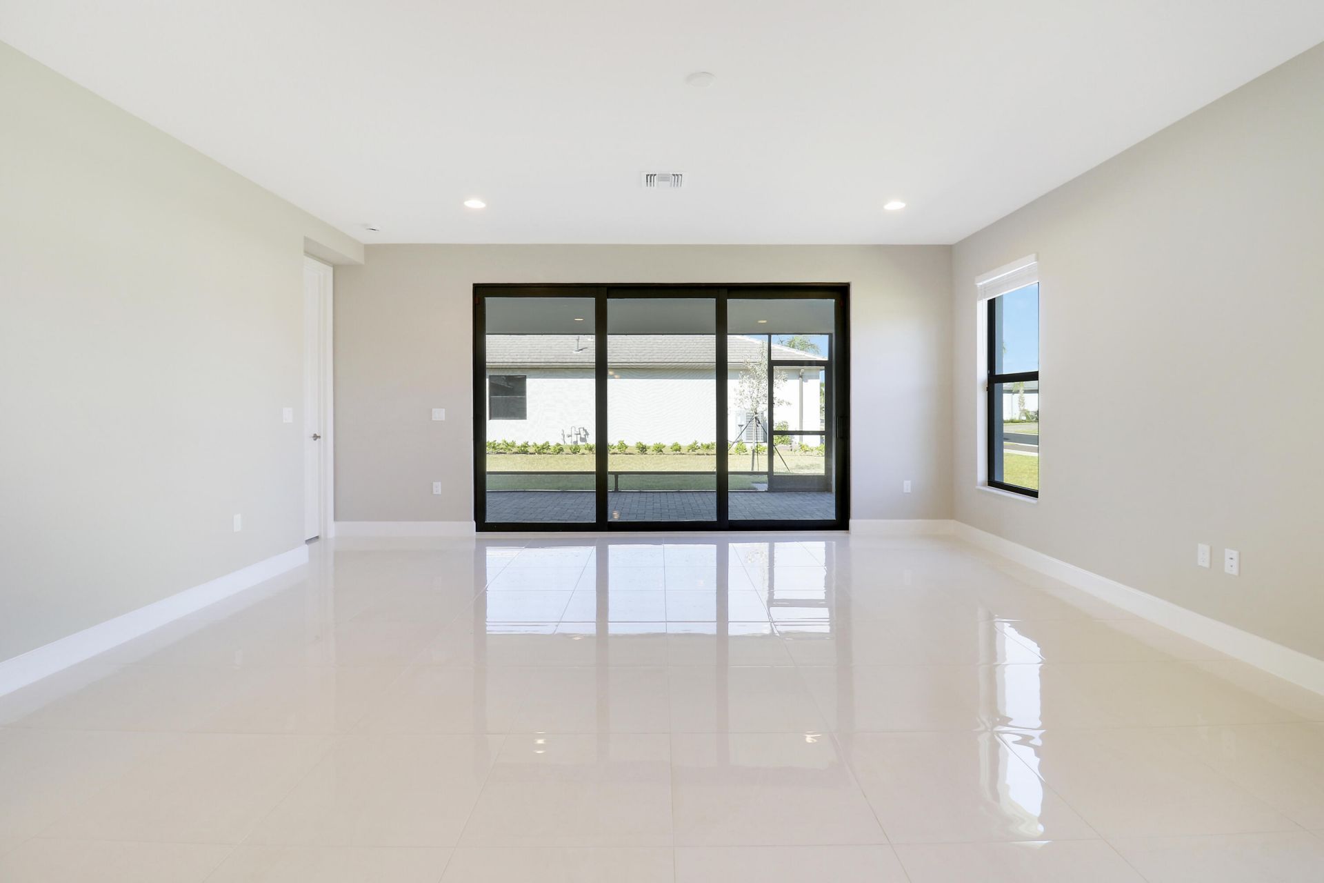 11567 SW Oceanfront Court, Port Saint Lucie, FL 34987 Photo