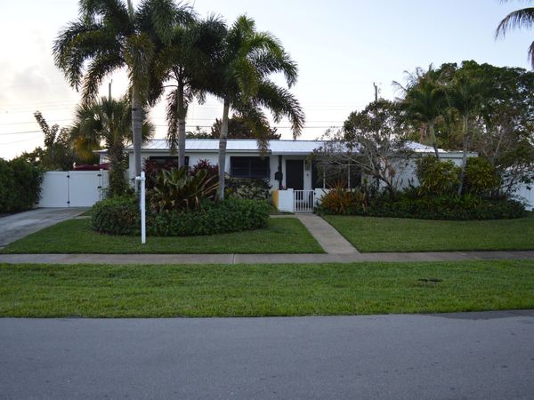 520 Flotilla Road, North Palm Beach, FL 33408