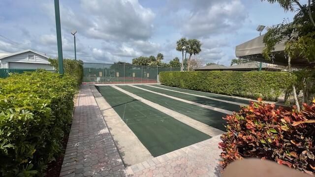 222 Lake Constance Drive, West Palm Beach, FL 33411 Photo