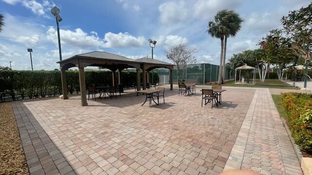 222 Lake Constance Drive, West Palm Beach, FL 33411 Photo