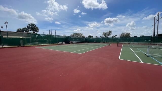 222 Lake Constance Drive, West Palm Beach, FL 33411 Photo