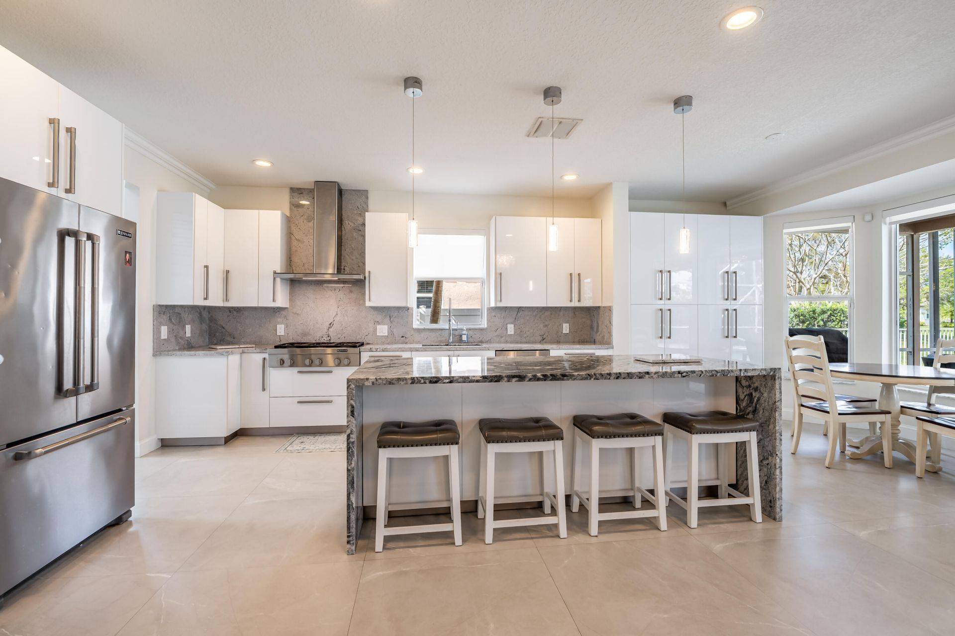 13815 NW 11th, Pembroke Pines, FL 33028 Photo