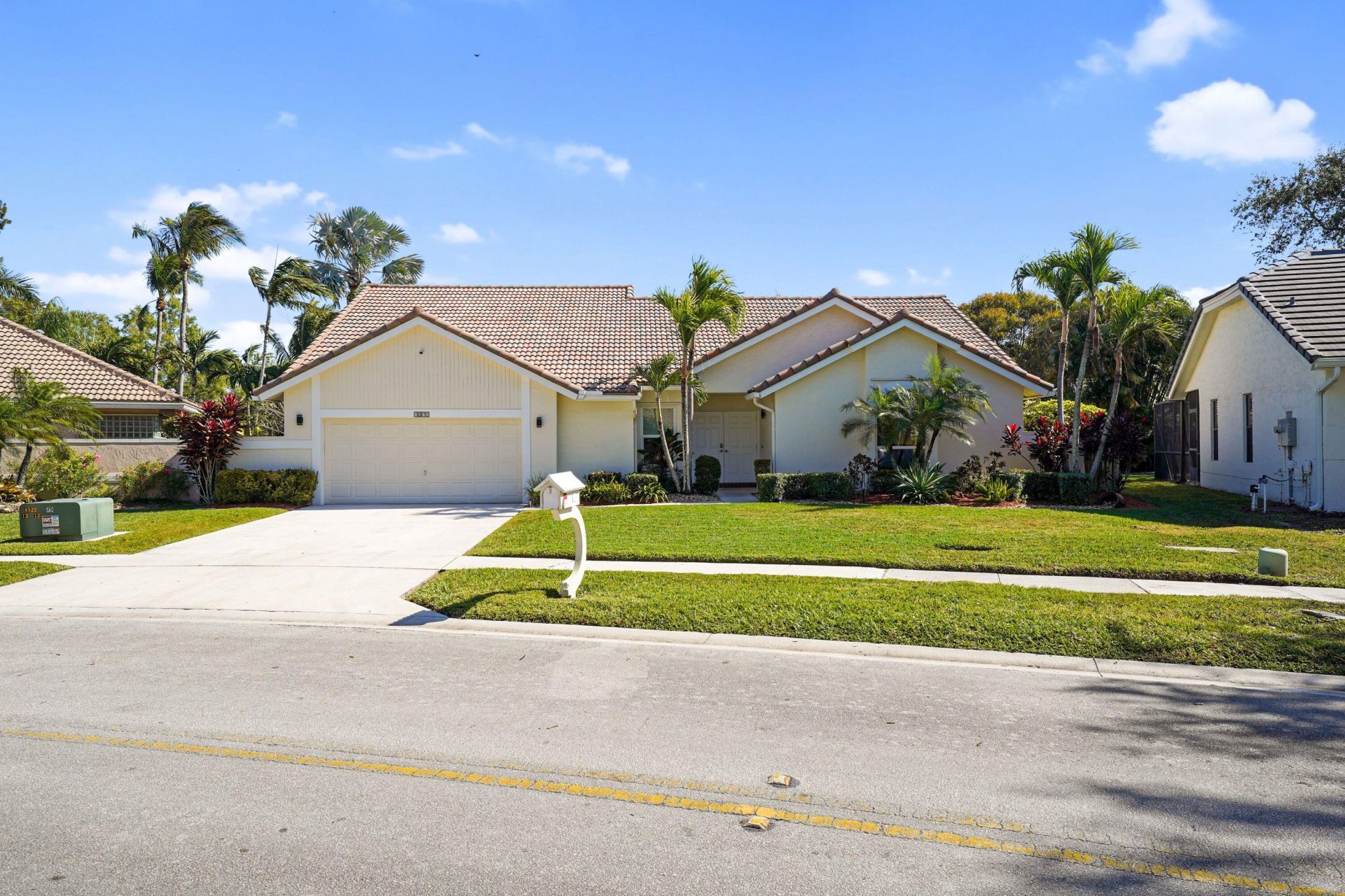 1872 NW 109th Avenue, Plantation, FL 33322 Photo