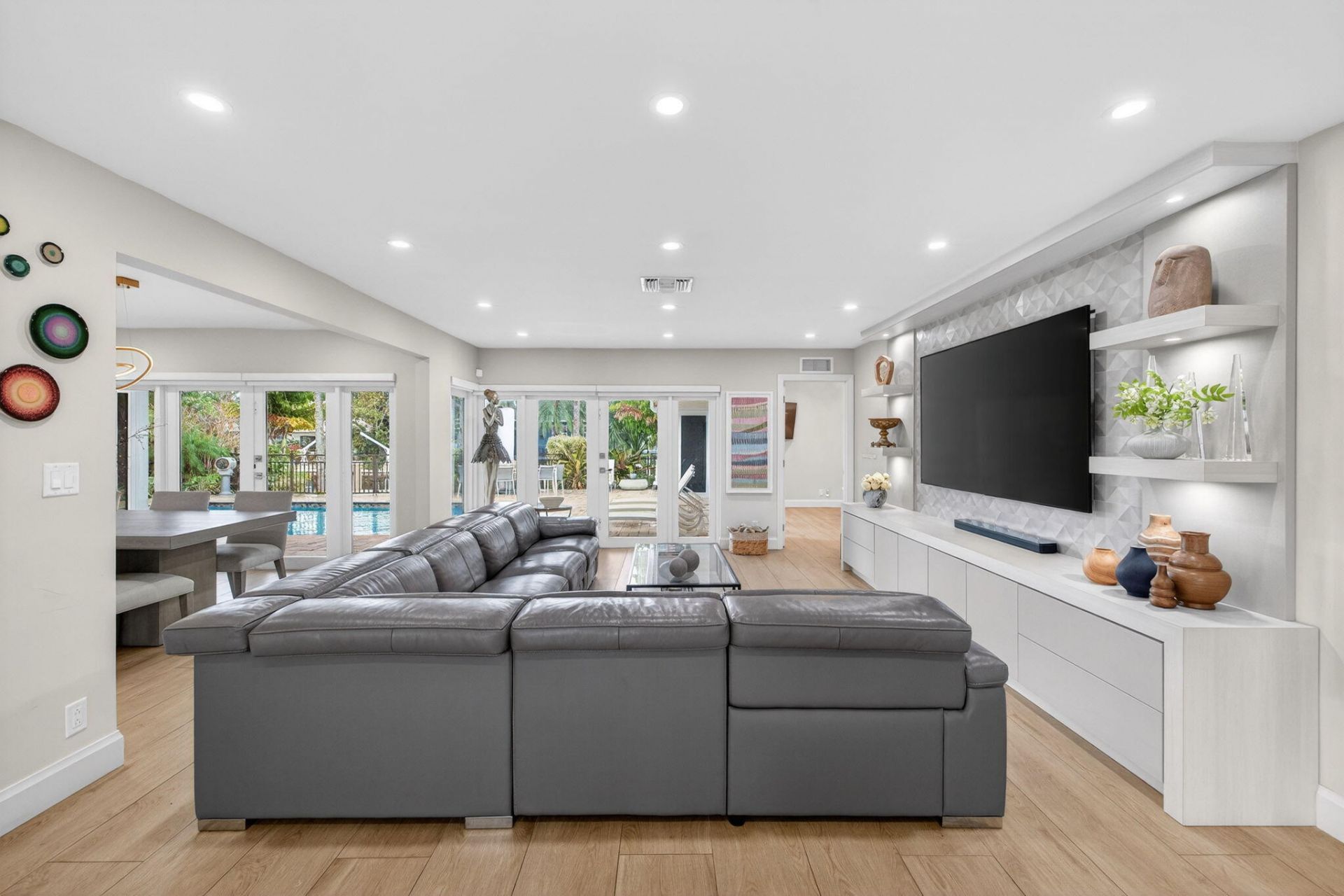 2760 NE 55th Street, Fort Lauderdale, FL 33308 Photo