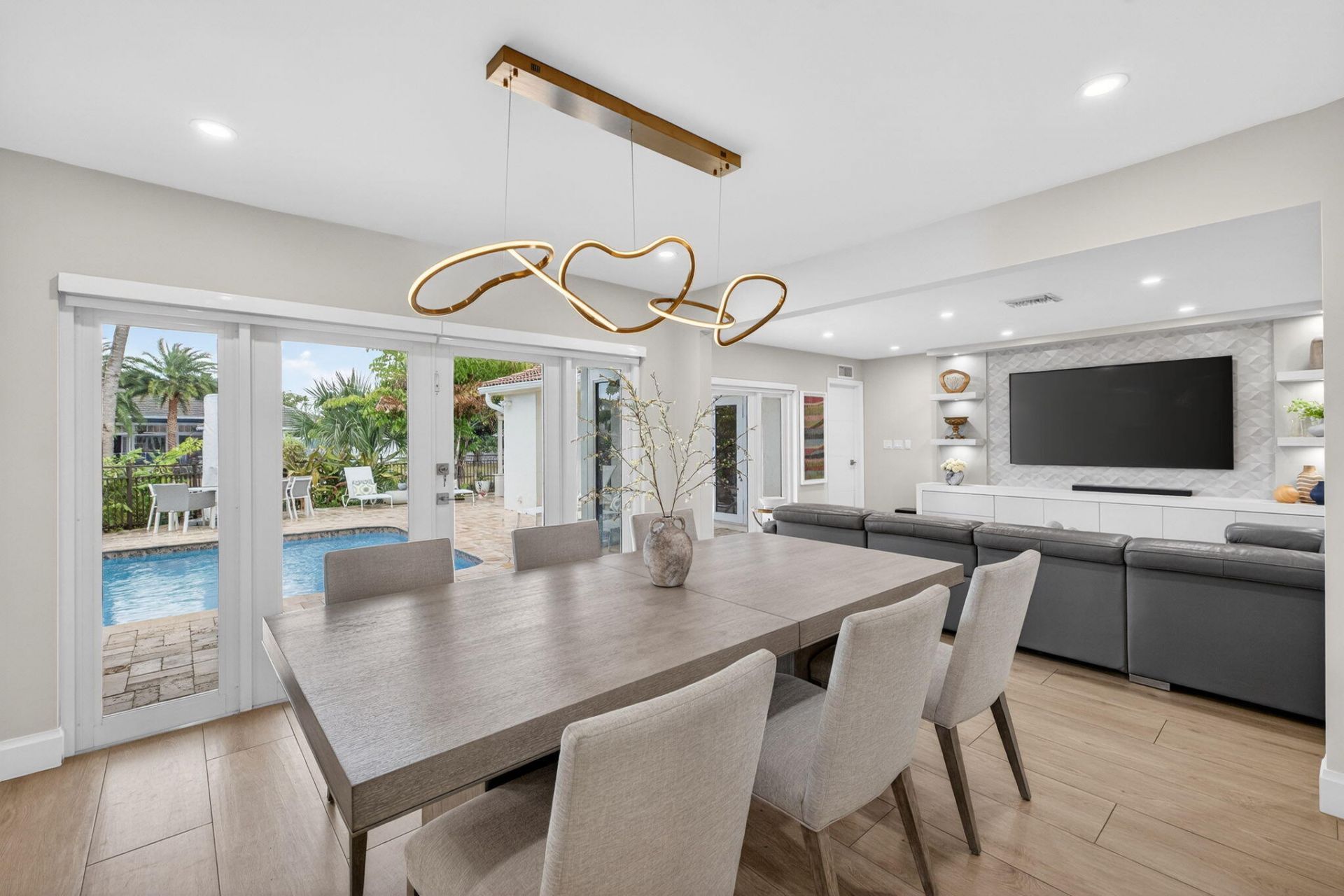 2760 NE 55th Street, Fort Lauderdale, FL 33308 Photo