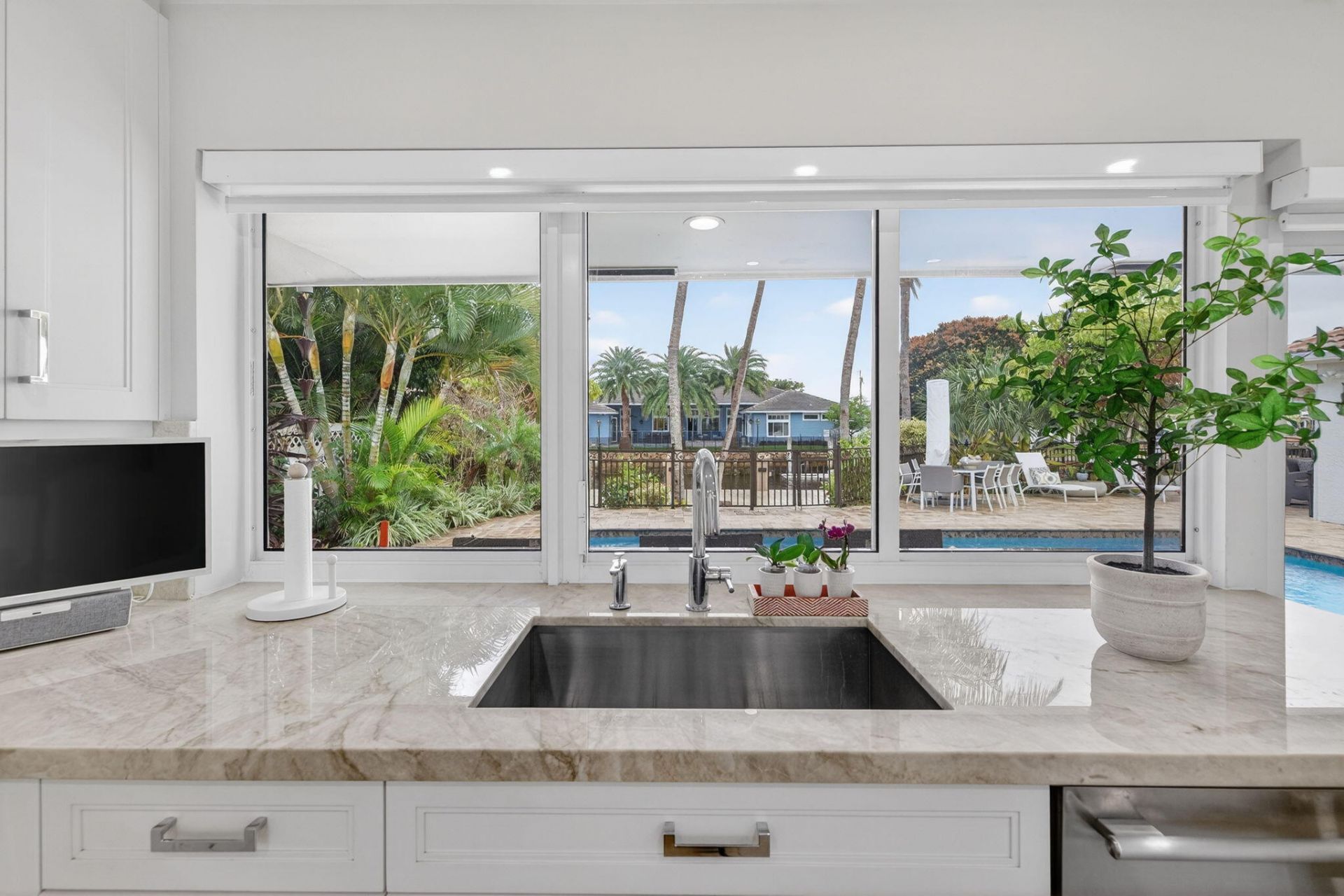 2760 NE 55th Street, Fort Lauderdale, FL 33308 Photo