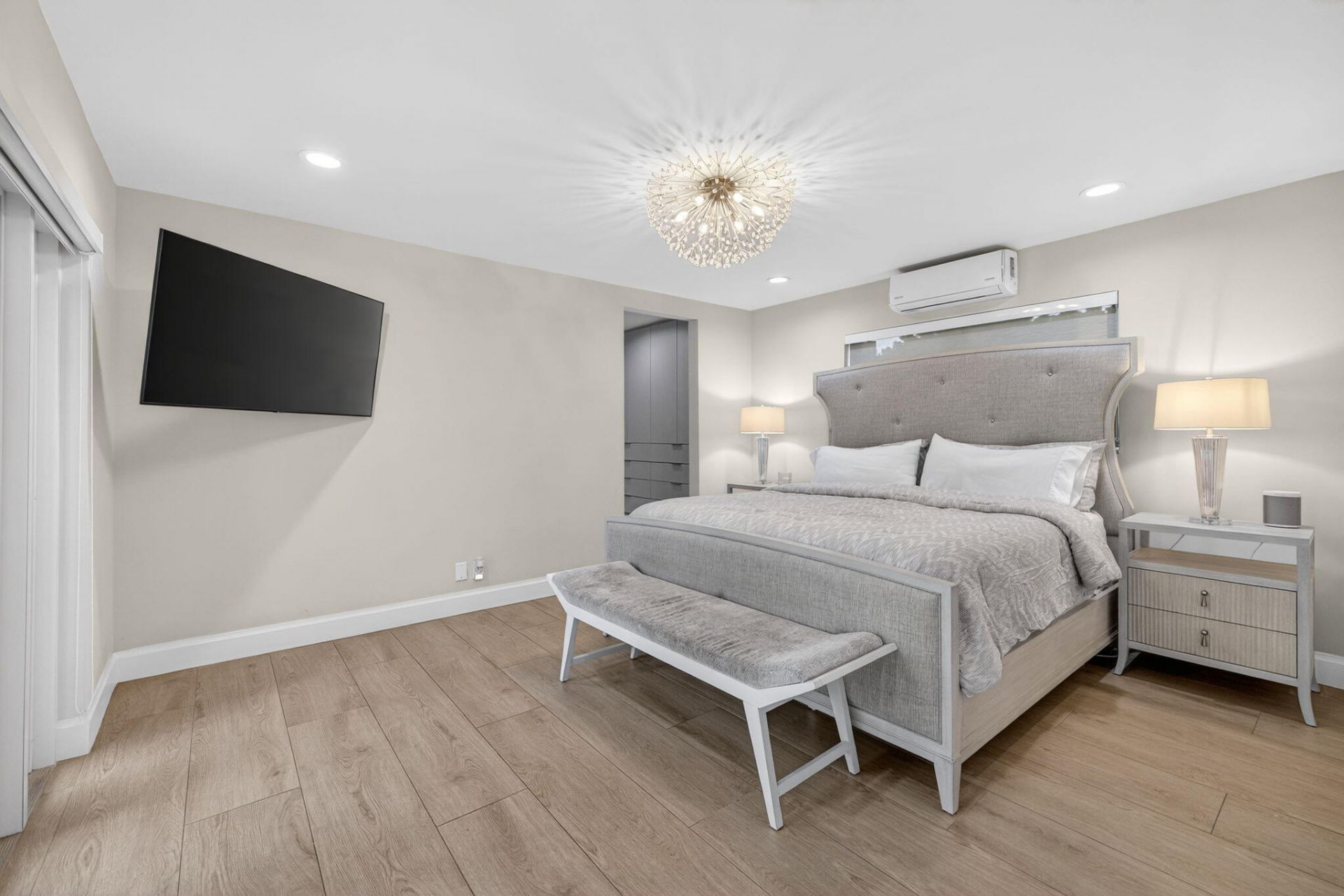 2760 NE 55th Street, Fort Lauderdale, FL 33308 Photo