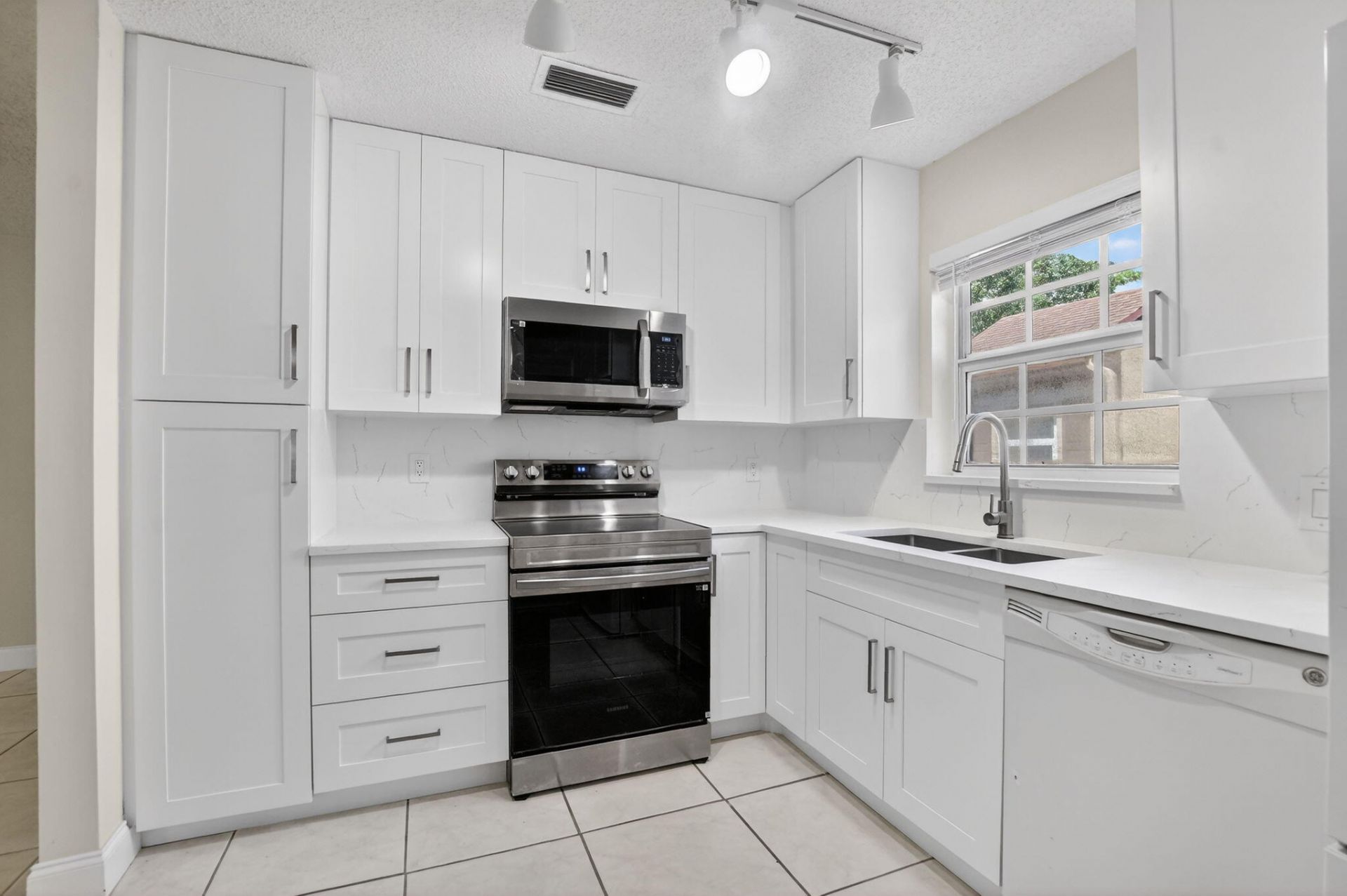 22334 SW 57th Circle, Boca Raton, FL 33428 Photo