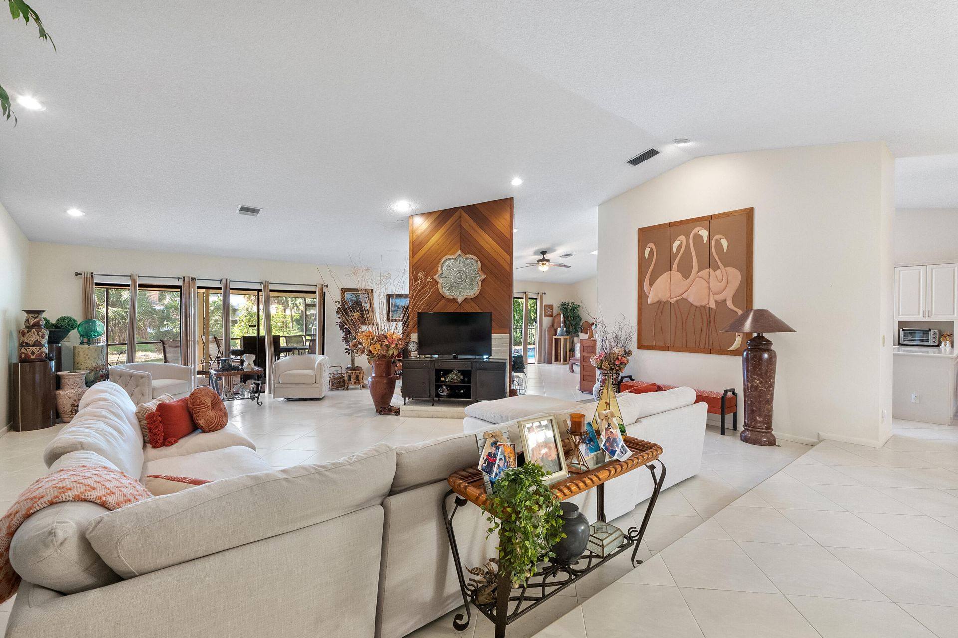 1300 NW 97th Terrace, Coral Springs, FL 33071 Photo