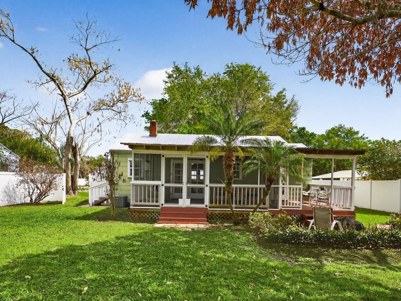 2419 19th Avenue, Vero Beach, FL 32960 Photo