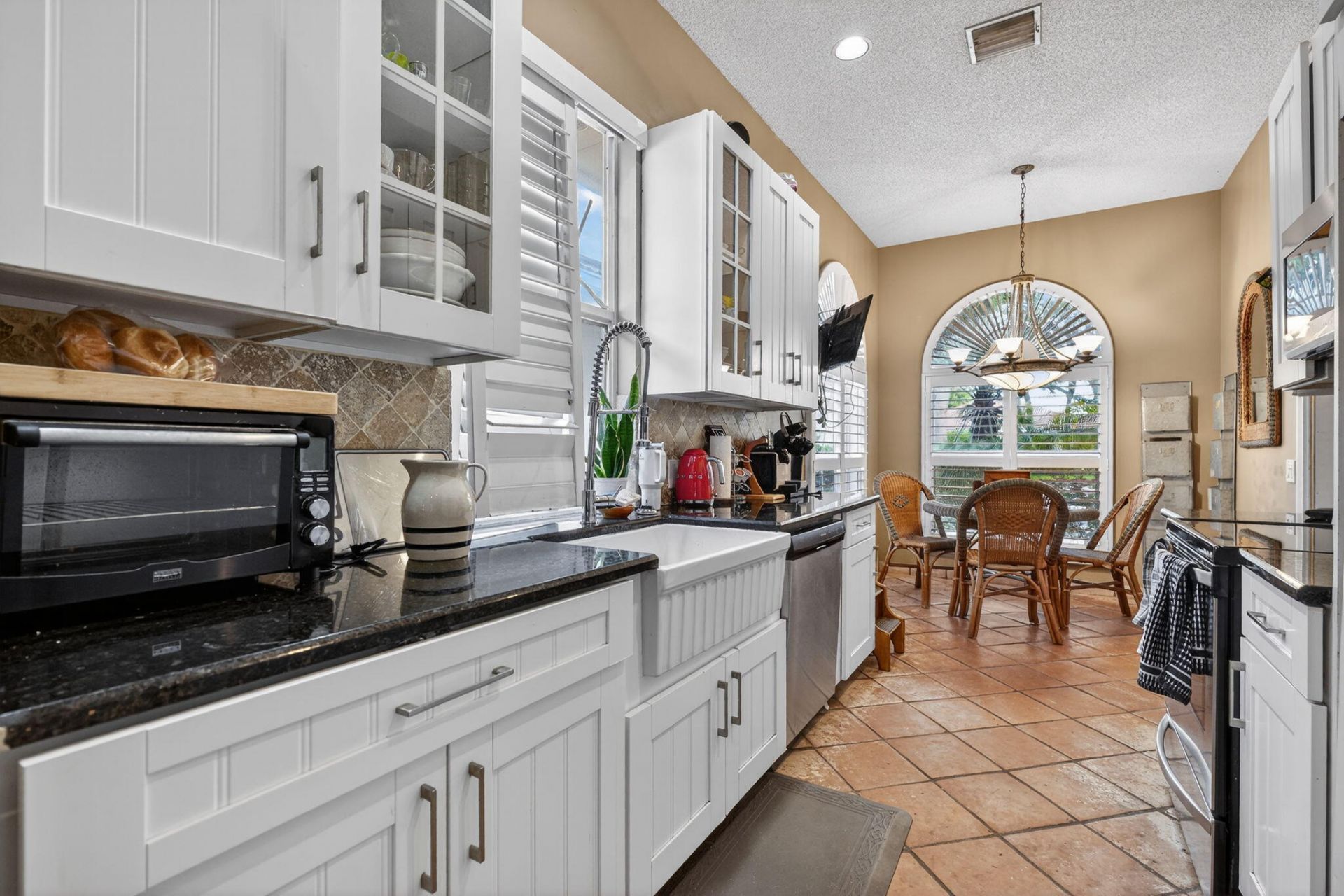 217 E Tall Oaks Circle, Palm Beach Gardens, FL 33410 Photo